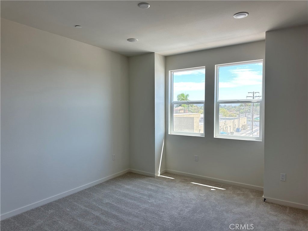685 S Brea Boulevard 102