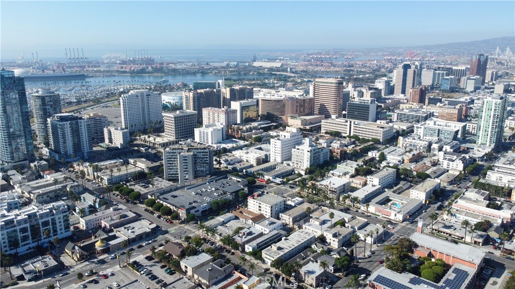 Downtown (DT) - Residential Income