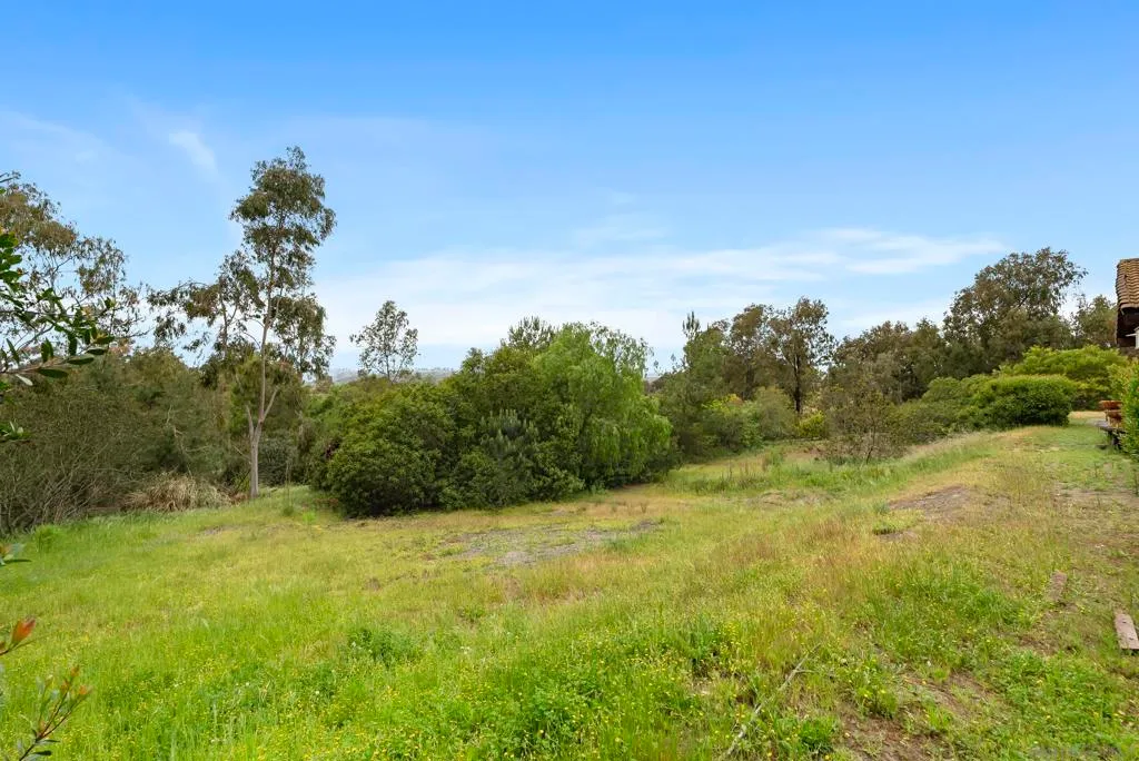 Rancho Santa Fe, California 92067, United States, 4 Bedrooms Bedrooms, ,3 BathroomsBathrooms,Residential,Active,123410