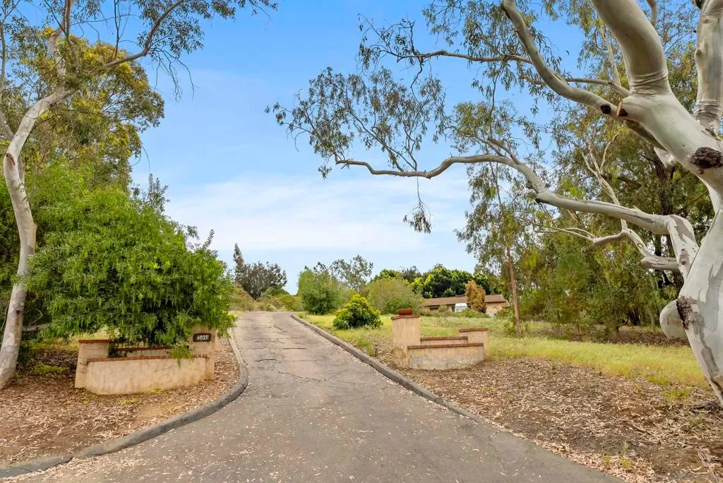 Rancho Santa Fe, California 92067, United States, 4 Bedrooms Bedrooms, ,3 BathroomsBathrooms,Residential,Active,123410