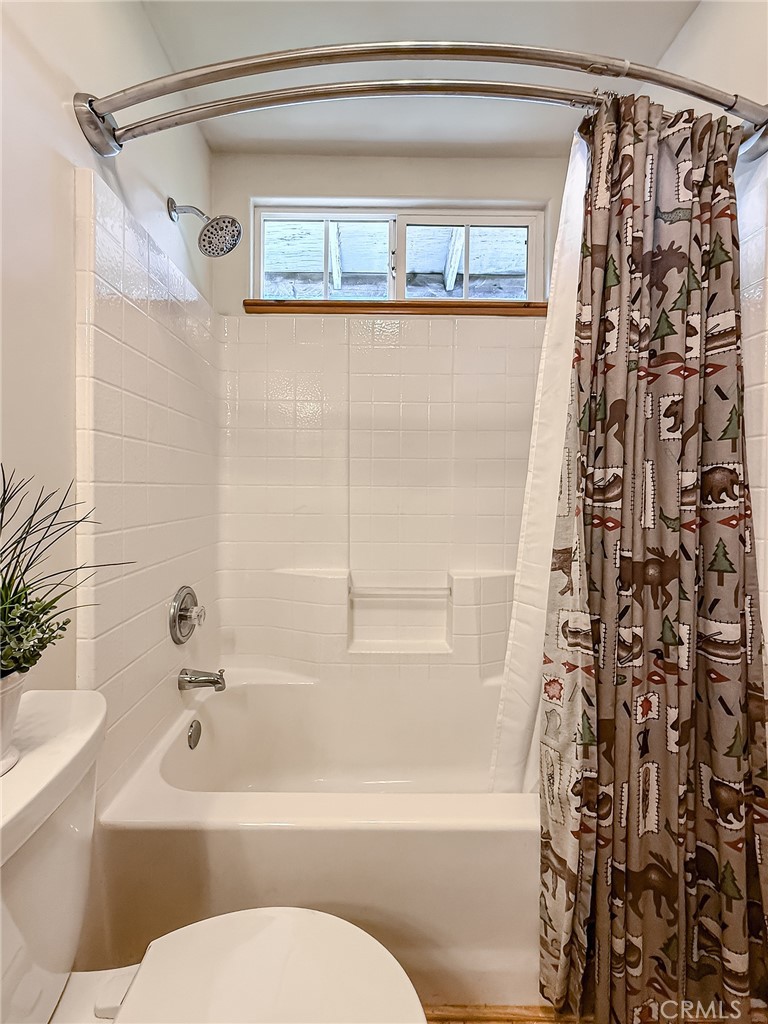 Crestline (CRES) - Residential