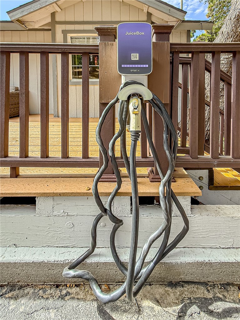 Crestline (CRES) - Residential