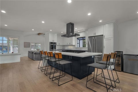 Tiny photo for 7460 Sausalito AVE, West Hills, CA 91307 (MLS # SR26077519)