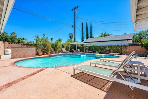 Tiny photo for 7460 Sausalito AVE, West Hills, CA 91307 (MLS # SR26077519)