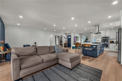 Tiny photo for 7460 Sausalito AVE, West Hills, CA 91307 (MLS # SR26077519)