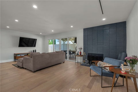 Tiny photo for 7460 Sausalito AVE, West Hills, CA 91307 (MLS # SR26077519)