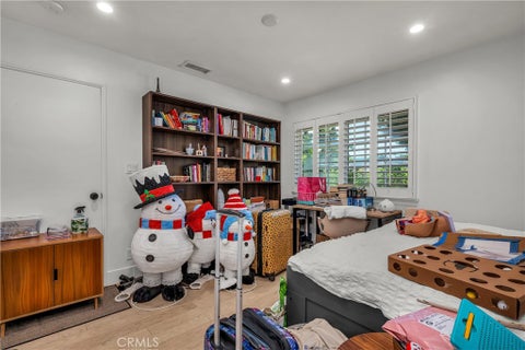 Tiny photo for 7460 Sausalito AVE, West Hills, CA 91307 (MLS # SR26077519)