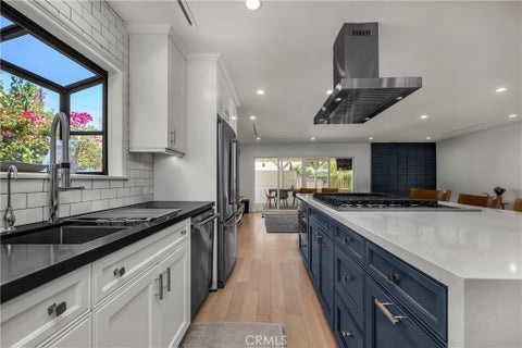 Tiny photo for 7460 Sausalito AVE, West Hills, CA 91307 (MLS # SR26077519)