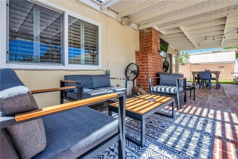 Tiny photo for 7460 Sausalito AVE, West Hills, CA 91307 (MLS # SR26077519)