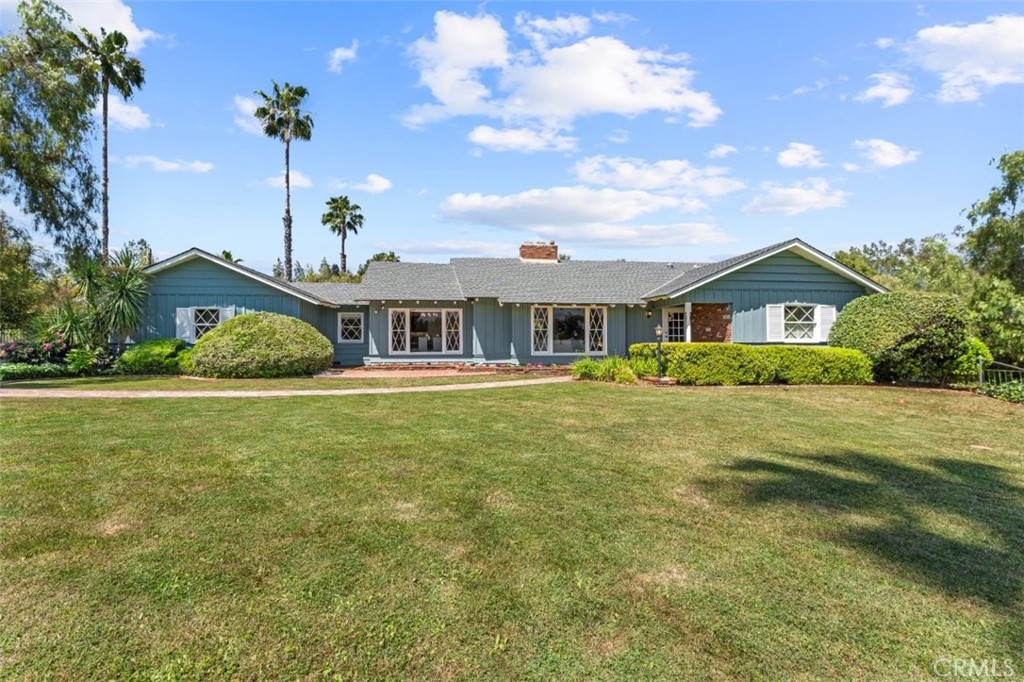 461 W Sunset Drive