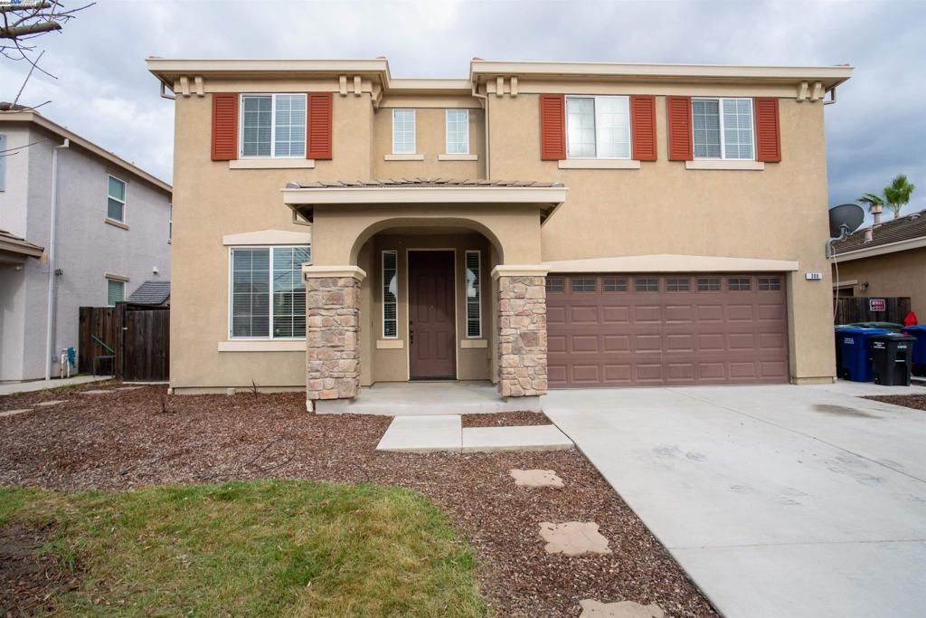 listing image 130722315523822459559