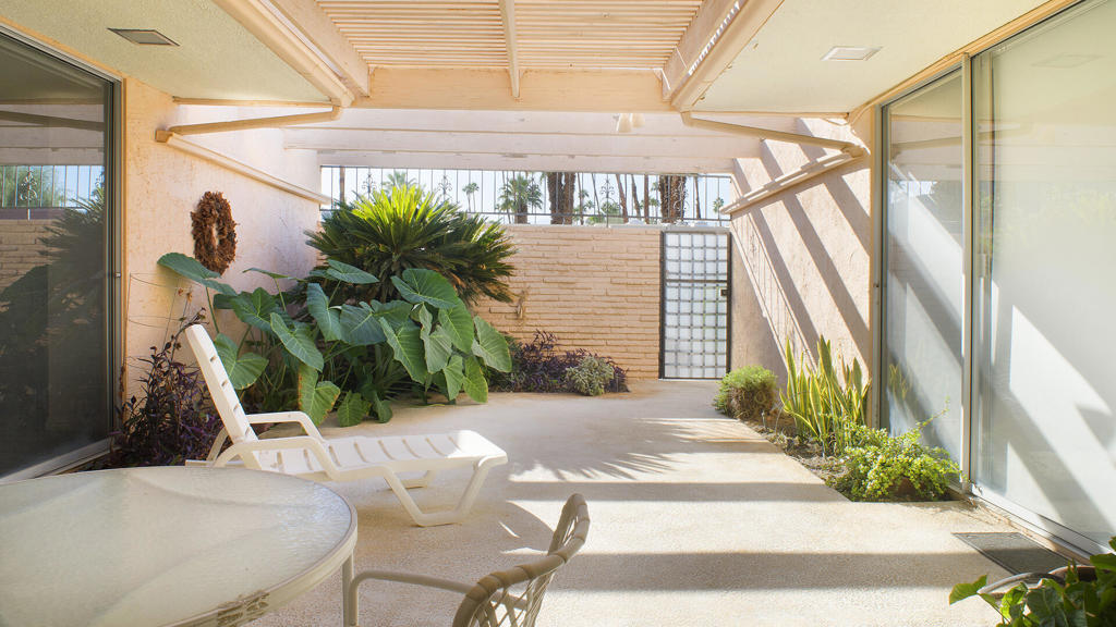 Indian Wells C.C. - Residential