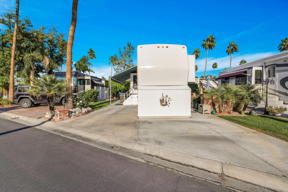 69411 Ramon Road 656