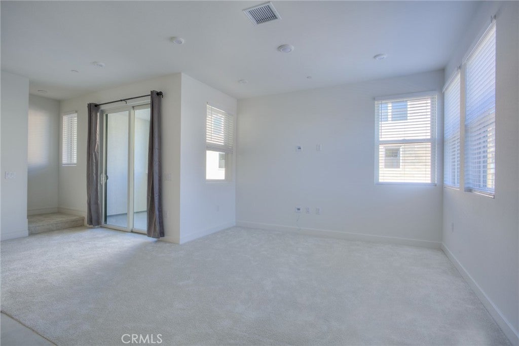 124 Sawtelle