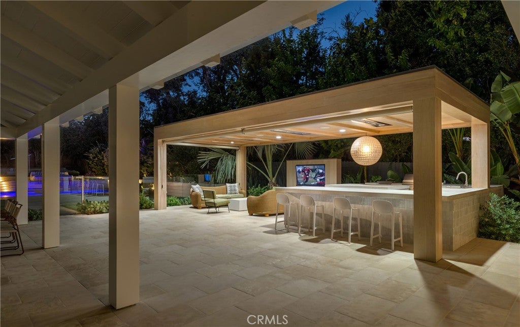 2419 Santiago DR, Newport Beach CA 92660
