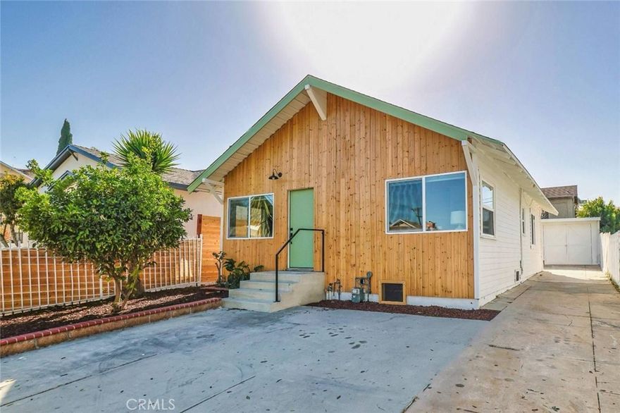 Enjoy contemporary living in this fully renovated 4-bedroom, 2-bath home in the heart of Mid-City, Los Angeles. The updated layout includes a spacious game room, a long driveway for convenient off-street parking, and a 1-car garage for secure storage. The new kitchen is a chef’s delight, featuring quartz countertops and modern appliances, while skylights flood the living room with natural light for a bright, welcoming atmosphere. All bathrooms have been tastefully remodeled with contemporary fixtures and finishes. Recently rehabbed throughout, the home’s systems and components have been brought up to date for move-in readiness. Ideally located near downtown Los Angeles, The Grove, and a wide selection of dining, shopping, and entertainment options, this property offers both convenience and neighborhood charm.