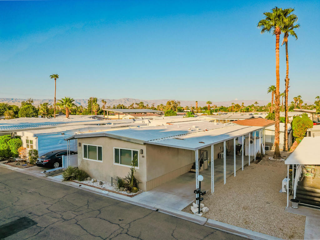 Caliente Sands Mobil - Manufactured In Park