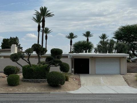 Photo of 77430 Miles Avenue, Indian Wells, CA 92210 (MLS # 219145883DA)