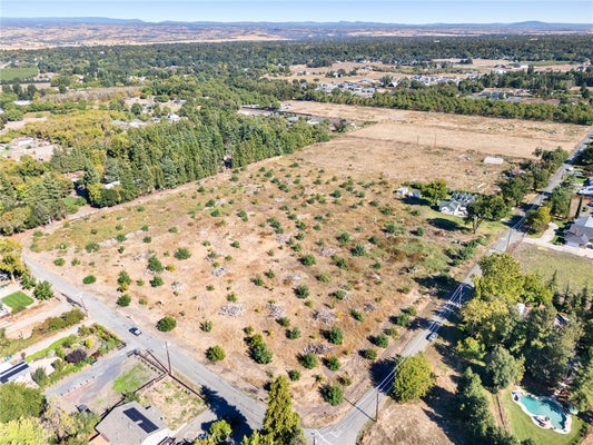 3310 RODEO AVE, CHICO, CA 95973 - Image e9593e149d02b4f5865219e6da7e3628/1393004475