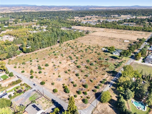 3310 RODEO AVE, CHICO, CA 95973 - Image e9593e149d02b4f5865219e6da7e3628/4035705342