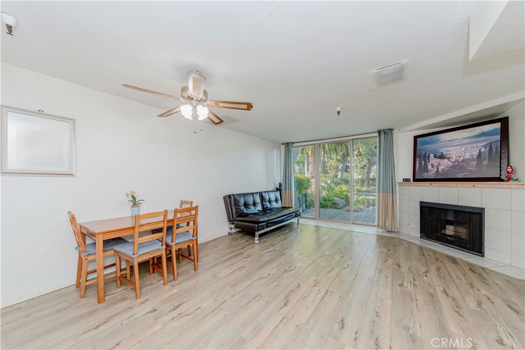 5493 Twin Lakes Drive