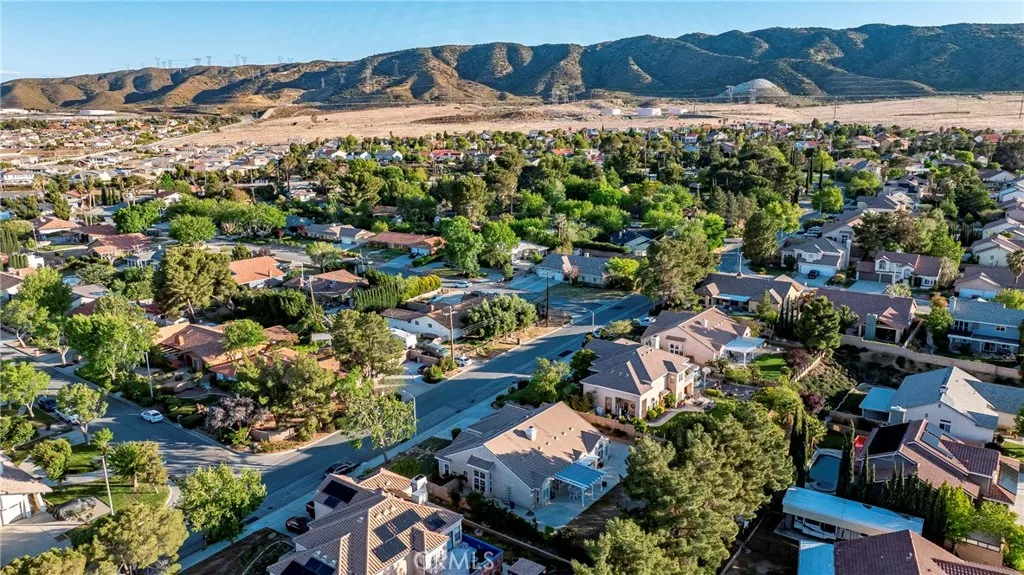 Lancaster, California 93536, United States, 3 Bedrooms Bedrooms, ,2 BathroomsBathrooms,Residential,Active,163063