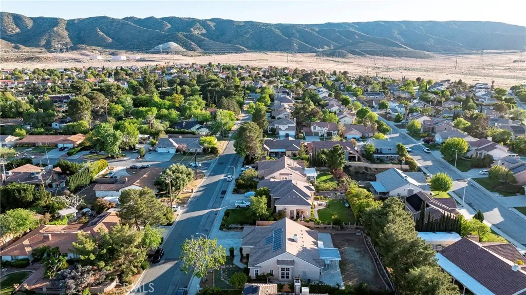 Lancaster, California 93536, United States, 3 Bedrooms Bedrooms, ,2 BathroomsBathrooms,Residential,Active,163063