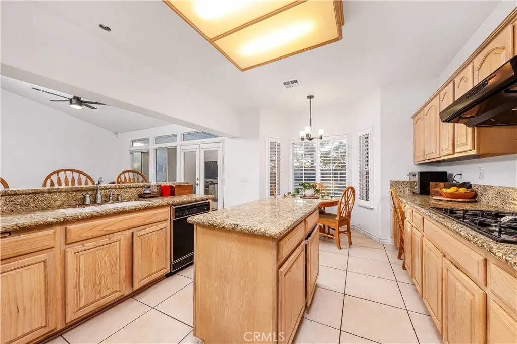 Lancaster, California 93536, United States, 3 Bedrooms Bedrooms, ,2 BathroomsBathrooms,Residential,Active,163063