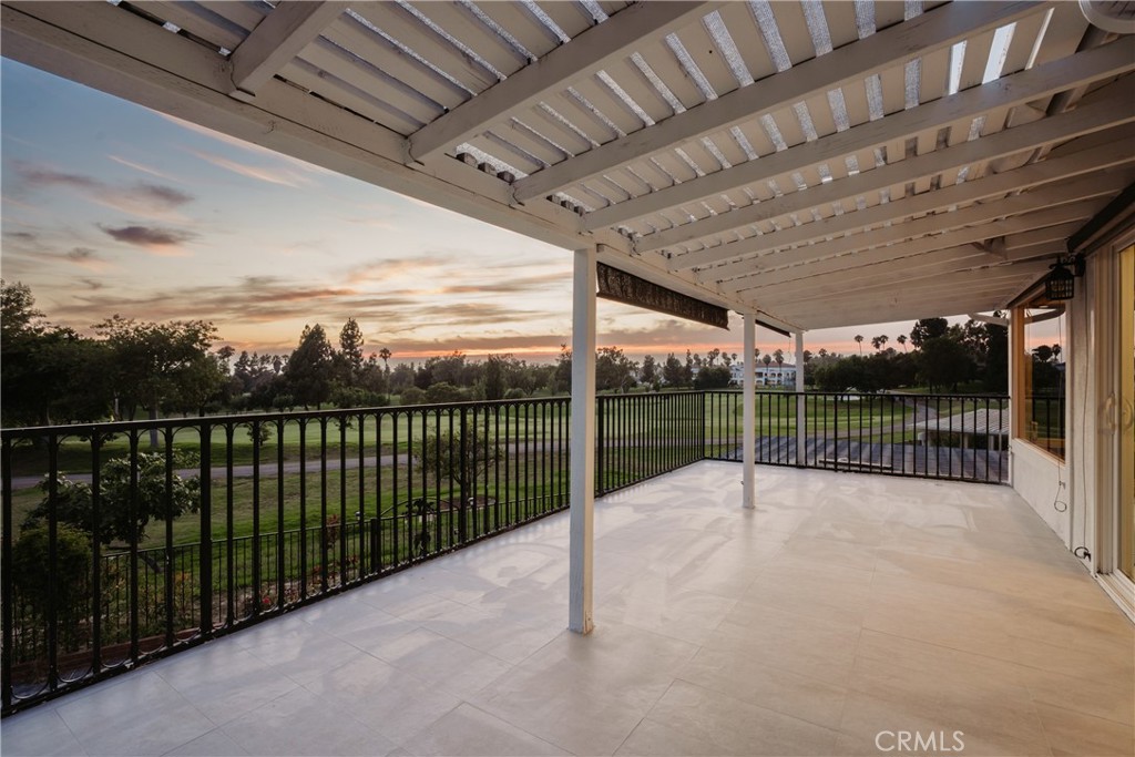 Island (ISLN) - Residential