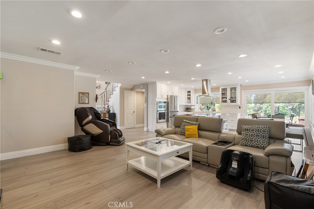 Island (ISLN) - Residential