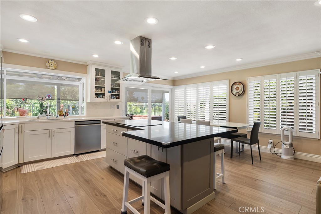 Island (ISLN) - Residential