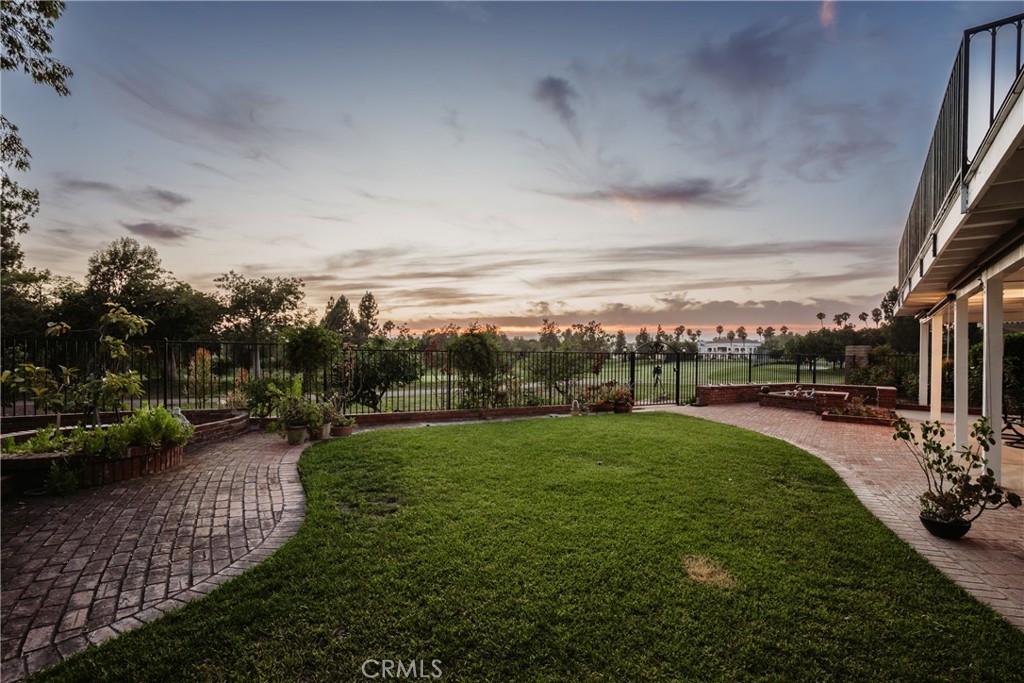 Island (ISLN) - Residential