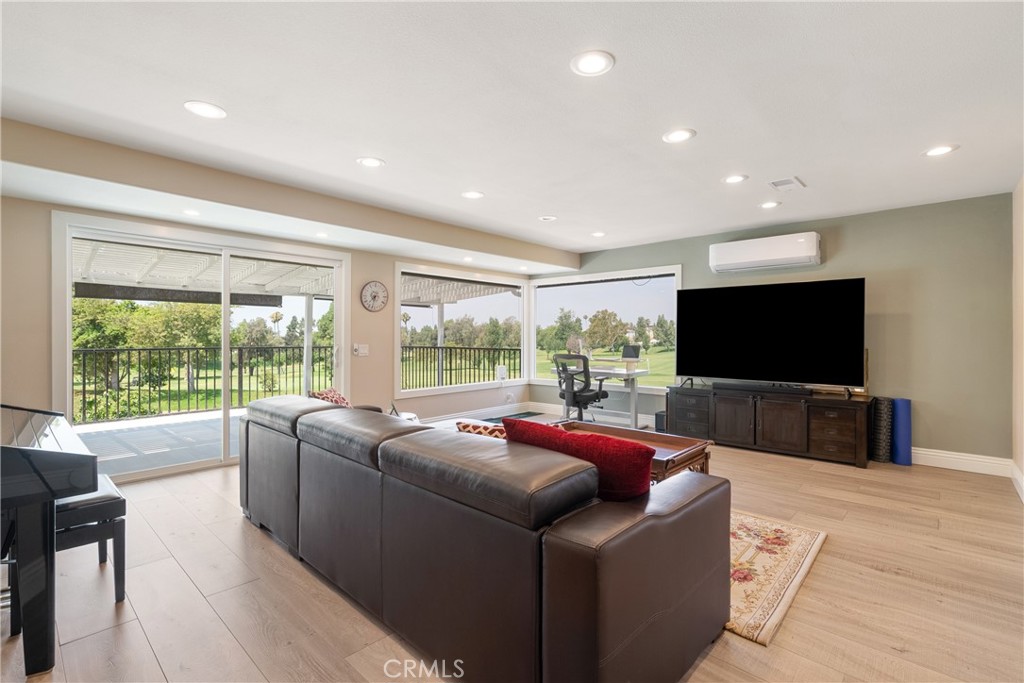 Island (ISLN) - Residential