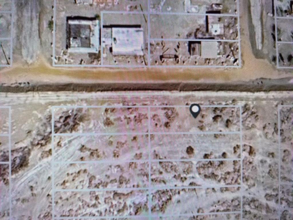 Bombay Beach, Ca. Vacant Lot 105 located South of 5th Street Sand Berm, on Beach Sand towards the shoreline of the Salton Sea. Between Avenue F and Avenue G. Zoned S1. Lot is 5,400 sq ft M/L. APN 002-272-001 Imperial County Zoning. Property Sold 'As-Is'. Seller and/or agent make no warranties except as to Title. Area known for its gorgeous winter weather. Area very popular with various artists communities. Close to desert cities of Niland, Brawley, Indio & Coachella.