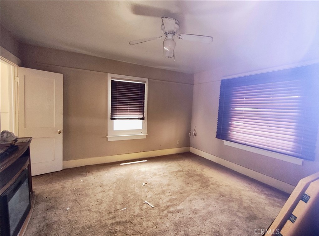 182 N 4th Street