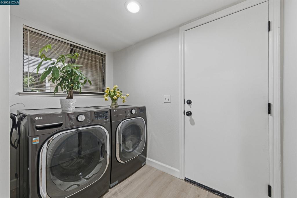 WINDSTREAM - Residential