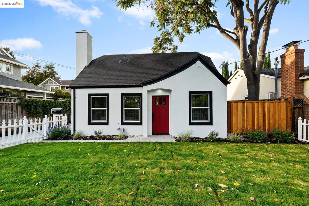 WILLOW GLEN! Don't miss the opportunity to live in one of the most sought out neighborhoods in a fully remodeled home! Charming from the outside with it's white picket fenced front yard. Long driveway to fit multiple cars. Detached garage. Living room with a beautiful floor to ceiling fireplace. Kitchen with Quartz countertops and new Stainless Steel appliances. NEW LVP flooring throughout all main traffic areas of the home. Both bathrooms have new Quartz counter tops and glass enclosed showers. NEW Stacked Washer & Dryer, Roof, HVAC system, & landscaping. Located near Willow Glen High School, Almaden Expwy, & 87.