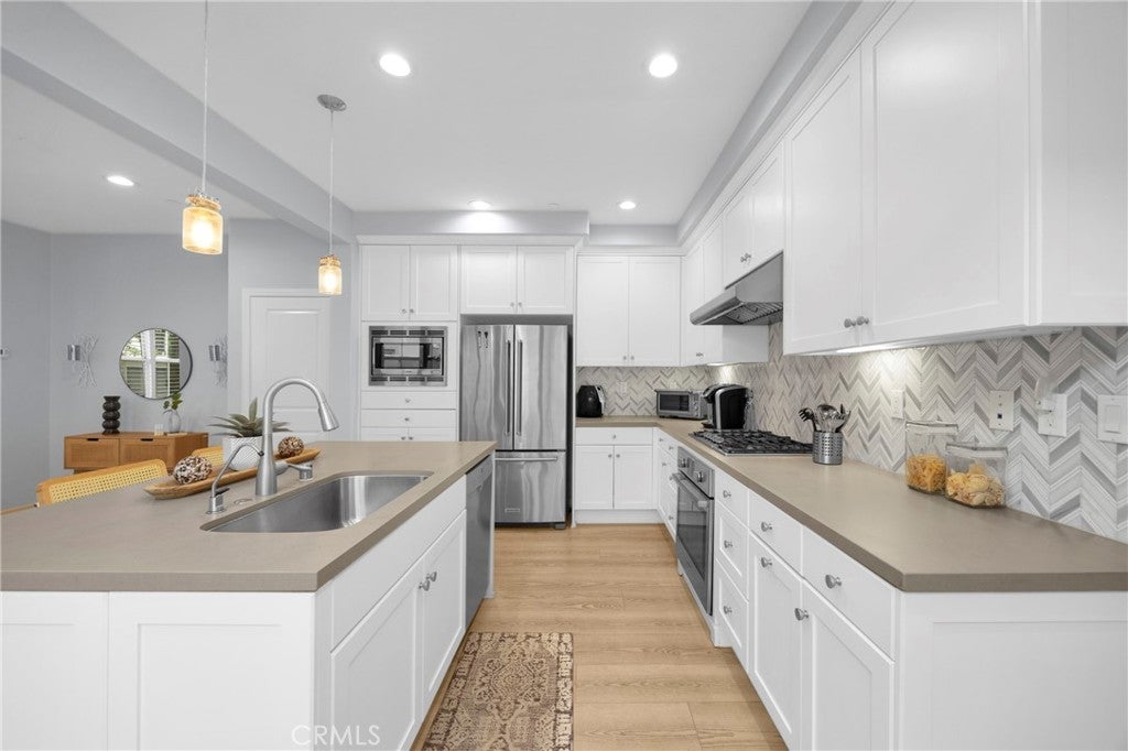 188 Excursion, Irvine CA 92618