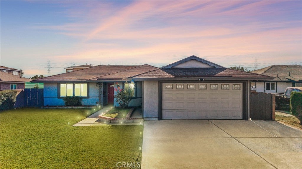 19103 Galway AVE, Carson CA 90746