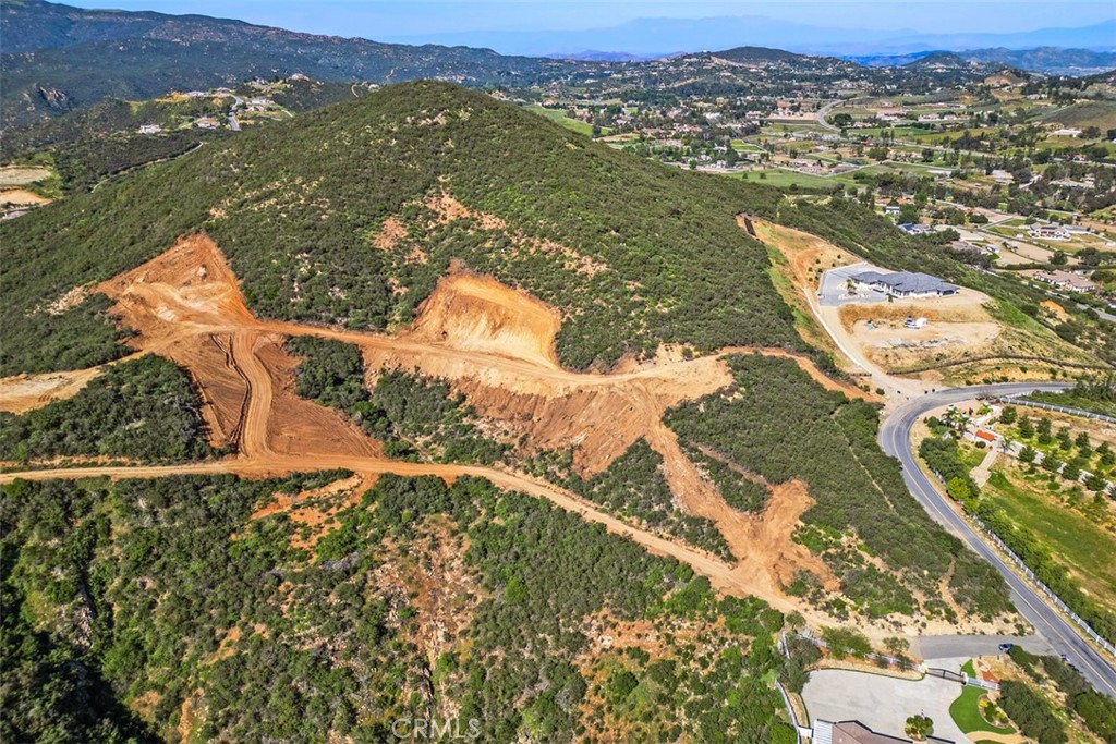 48 Hidden Meadow Circle