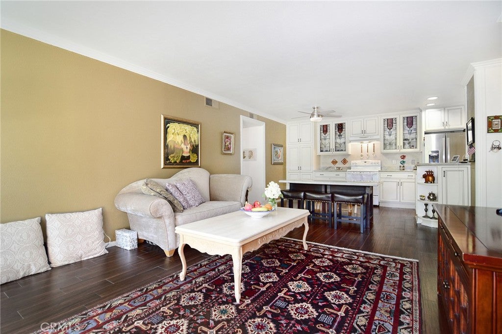 4710 Park Granada 180