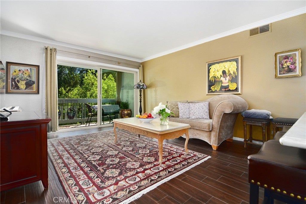 4710 Park Granada 180
