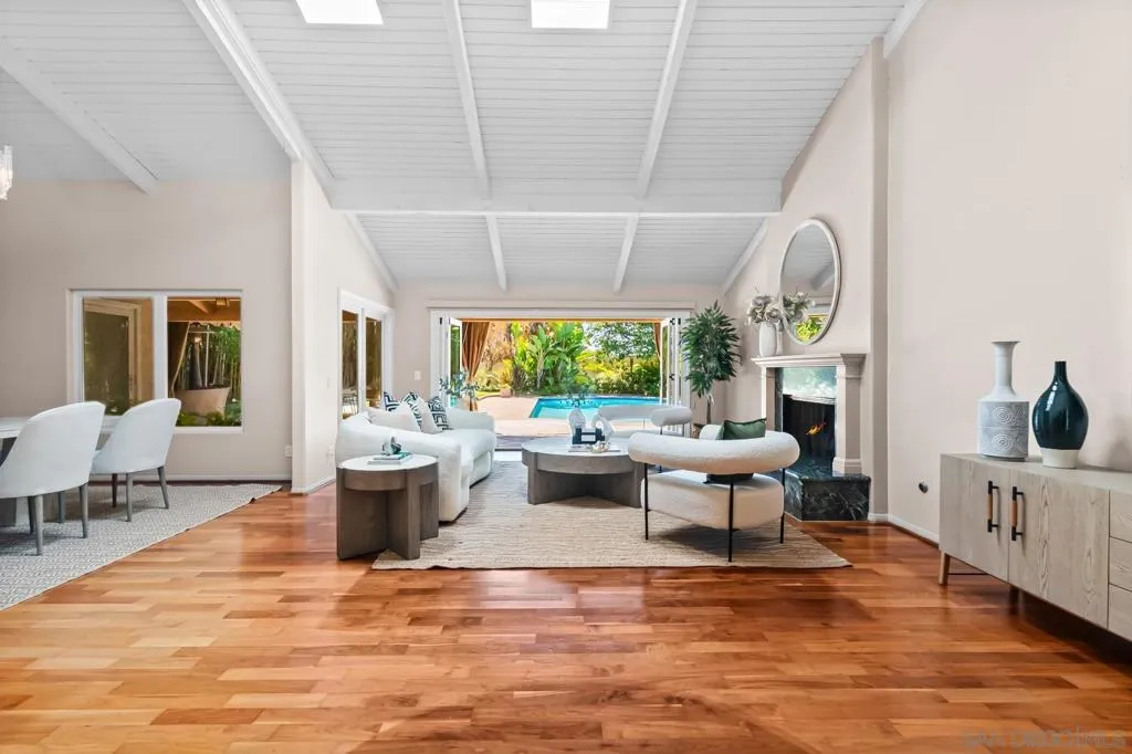 La Jolla, California 92037, United States, 3 Bedrooms Bedrooms, ,2 BathroomsBathrooms,Residential,Active,177807 La Jolla, California 92037, United States, 3 Bedrooms Bedrooms, ,2 BathroomsBathrooms,Residential,Active,177807