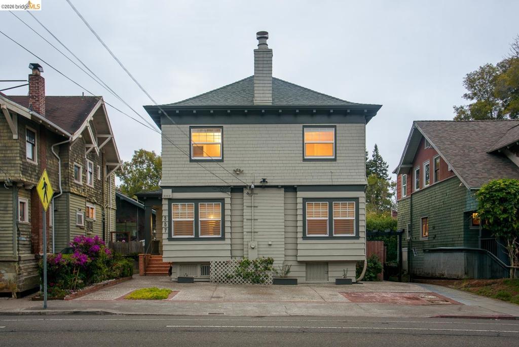 357 Alcatraz Ave AVE, Oakland CA 94618