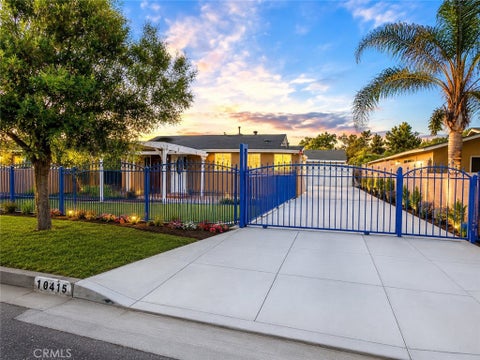 Photo of 16845 E Newburgh ST, Azusa, CA 91702 (MLS # IV26180570)