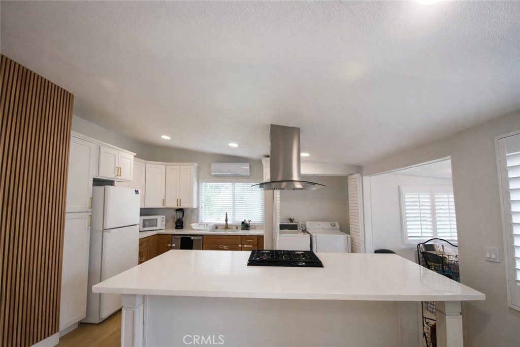 Garden Grove, California, 92843, United States, 4 Bedrooms Bedrooms, ,2 BathroomsBathrooms,Residential,Active,2022697