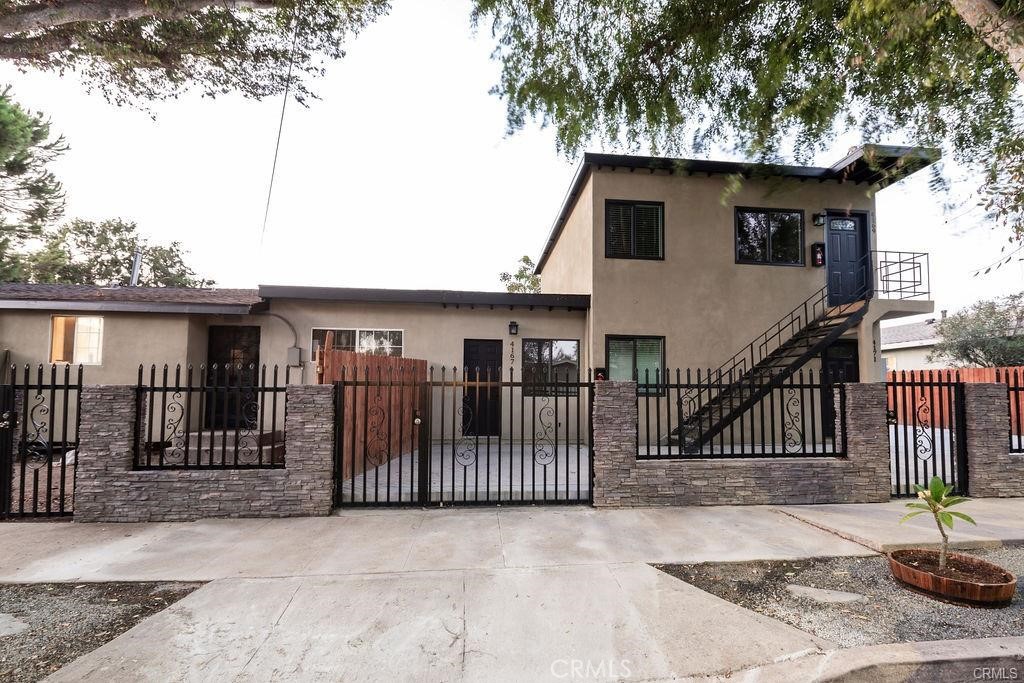 Brand new 1-Bed/1-Bath GROUND LEVEL unit in a very quiet and peaceful neighborhood in the Atwater/Glendale area of Los Angeles. This home has never been lived in and is ready for you to move in! All new kitchen cabinetry and appliances, brand new bathroom with stand-in shower and WASHER/DRYER HOOKUPS INSIDE! Spacious living area and generous-sized bedroom. Very private and peaceful gated property with one assigned gated parking space and plenty of street parking available for guests. Close proximity to public transportation and highways. Just 7 minutes to the Glendale Galleria with shopping, restaurants, entertainment and more.