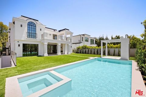 155 N Anita Avenue Los Angeles CA 90049