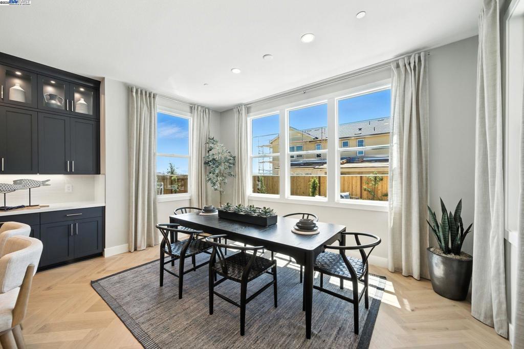 DUBLIN - Residential