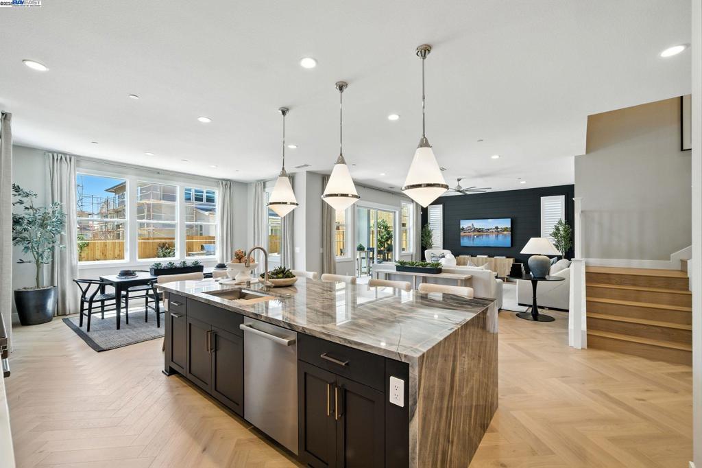 DUBLIN - Residential